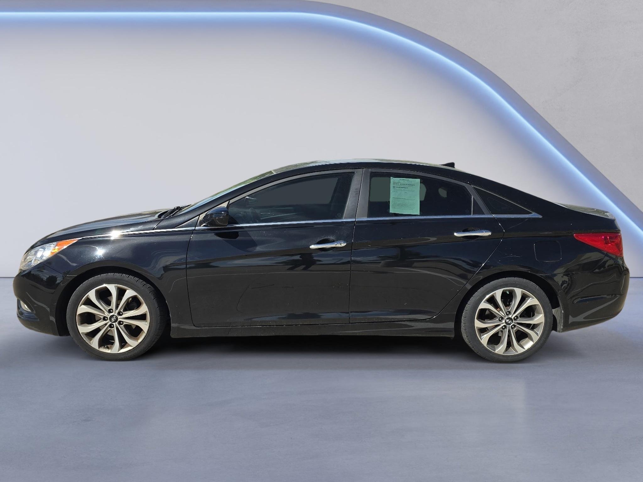 Used 2013 Hyundai Sonata SE with VIN 5NPEC4AC1DH715066 for sale in Loveland, CO