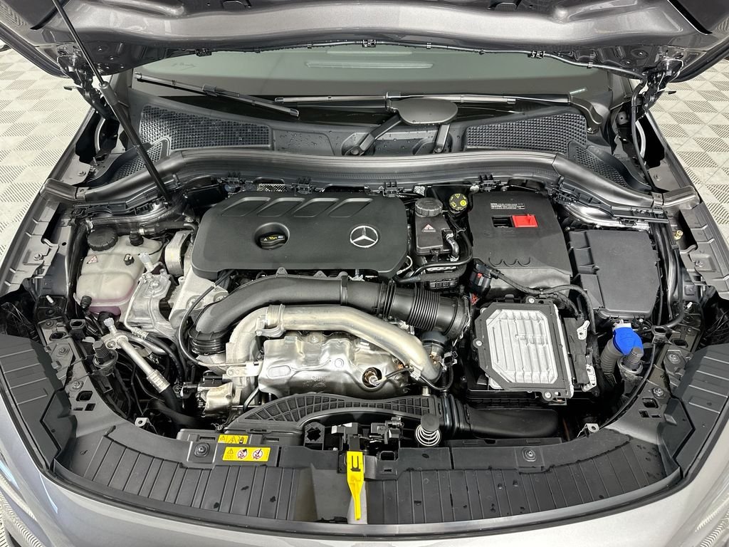 New 2026 Mountain Grey Metallic Mercedes-Benz GLA 250 image 30