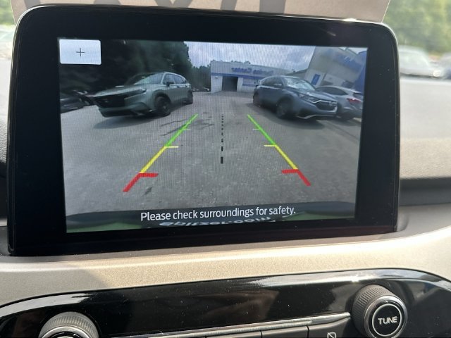Certified Used 2022 Blue Ford SE image 25