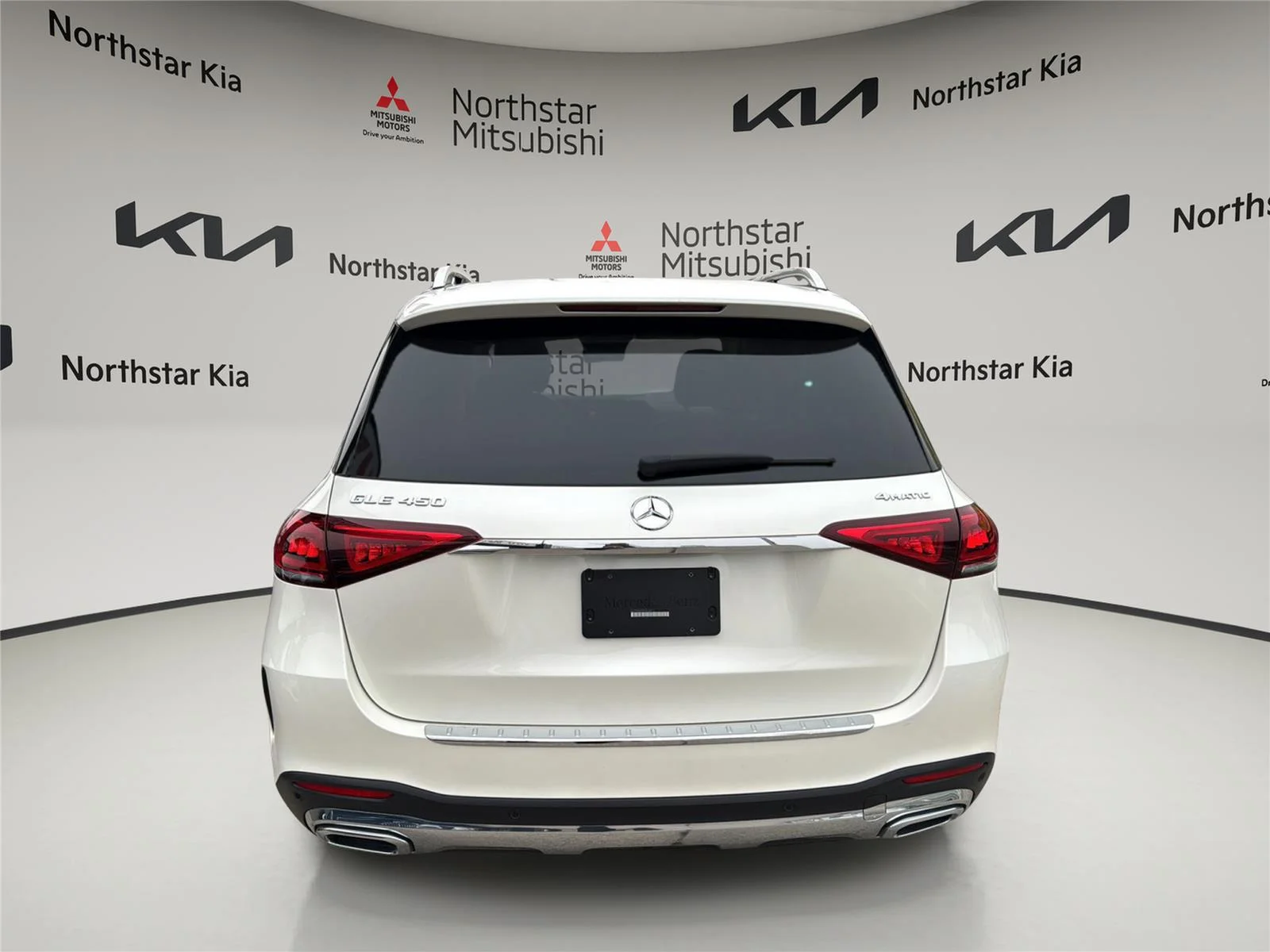 Used 2023 Polar White Mercedes-Benz GLE 450 image 4
