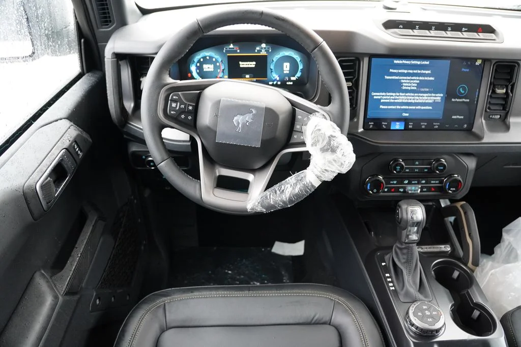 New 2026 Oxford White Ford Badlands image 13