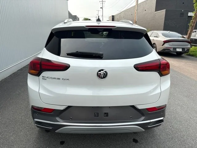 Certified Used 2022 White Frost Tri-Coat Buick Essence image 20