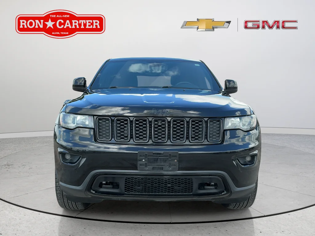 Used 2020 Jeep Grand Cherokee Upland with VIN 1C4RJEAG9LC152715 for sale in Alvin, TX