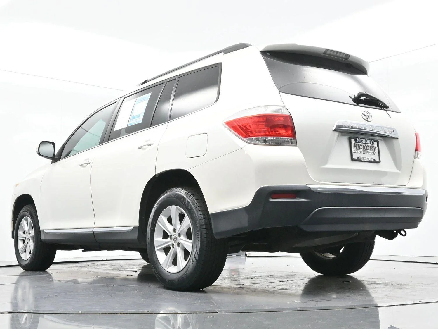 Used 2012 Blizzard Pearl Toyota SE image 47