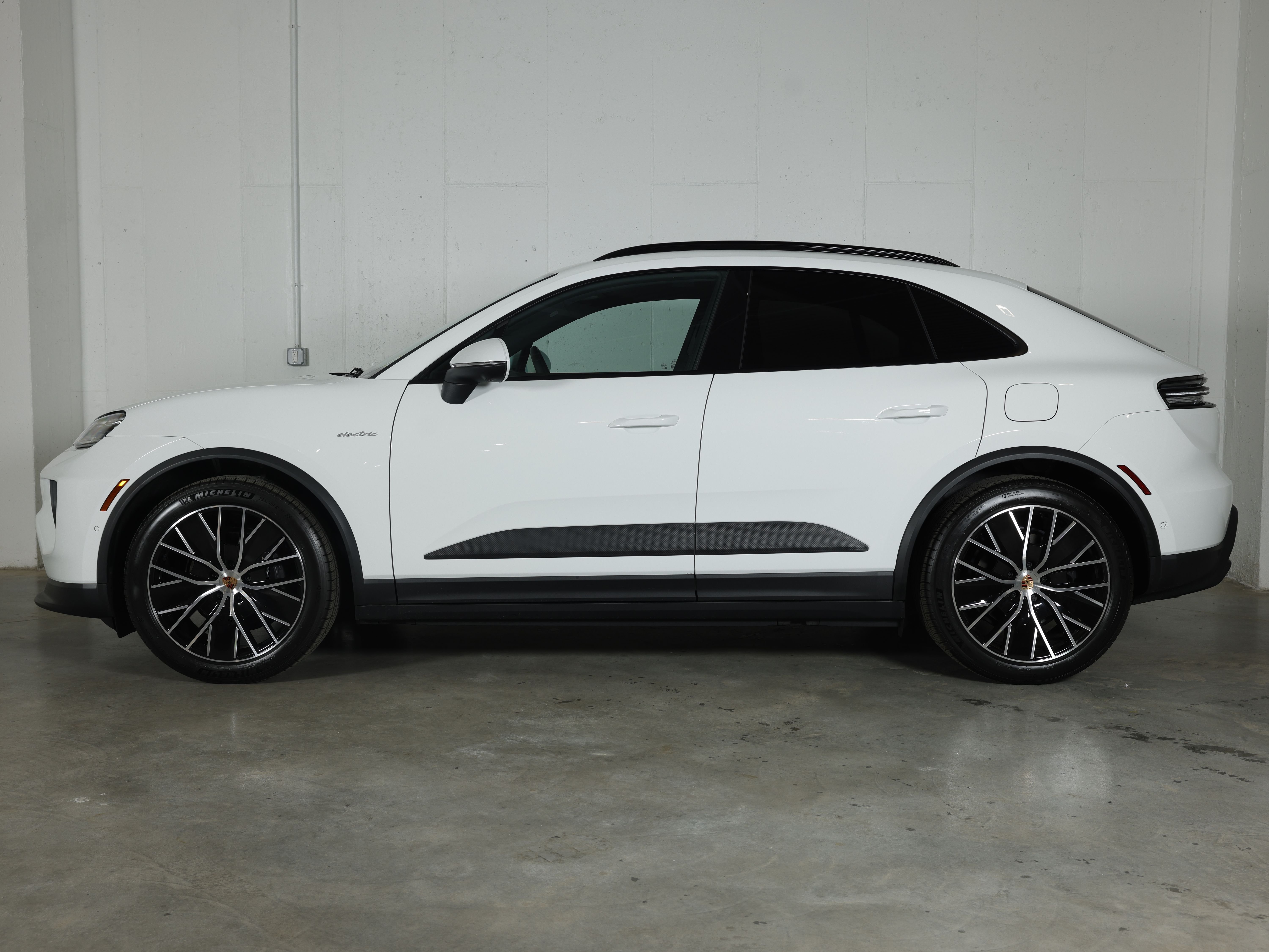New 2026 White Porsche 4 image 2