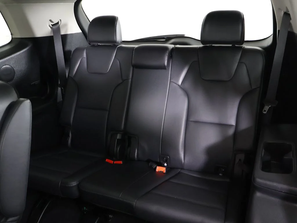 Used 2023 Black Kia SX image 43