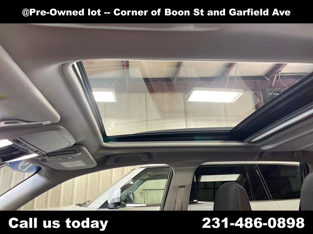 Used 2019 Gray Subaru Premium image 13