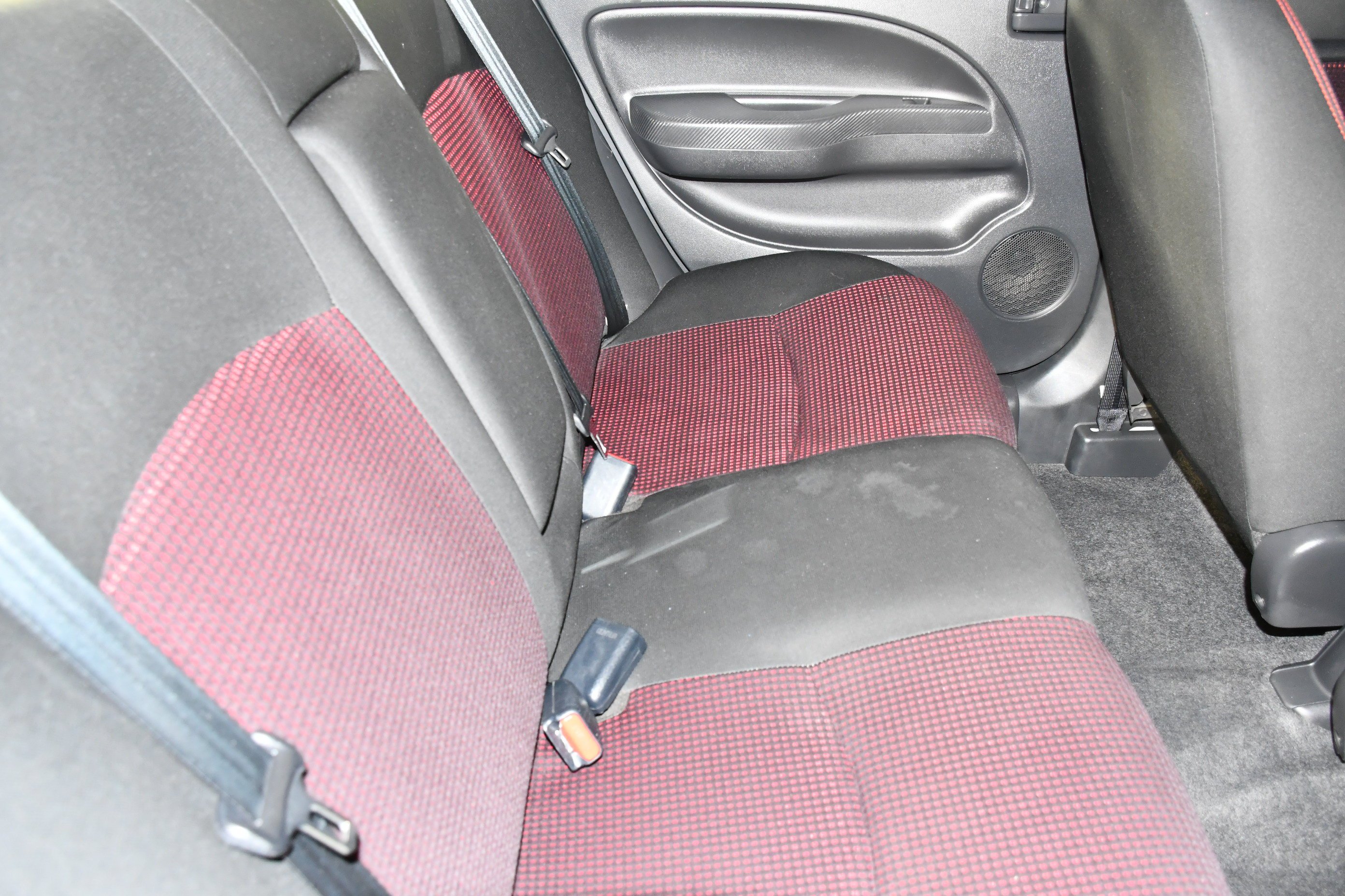 Used 2022 White Mitsubishi Black Edition image 43