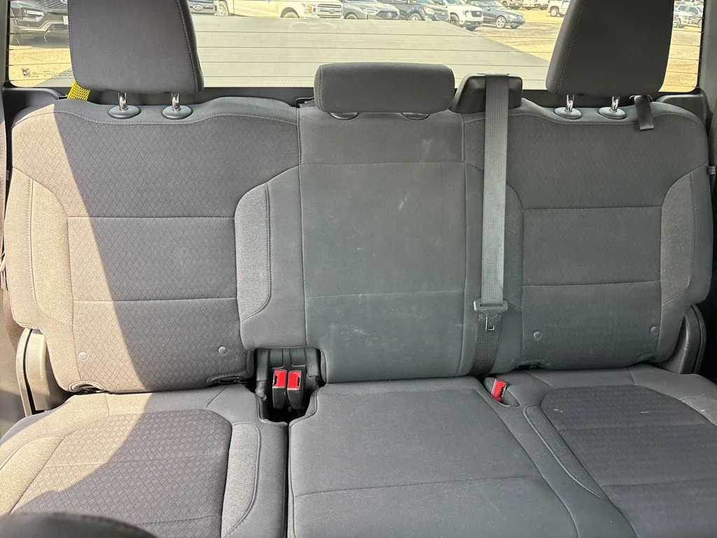 Used 2023 Forest Green GMC SLE image 9
