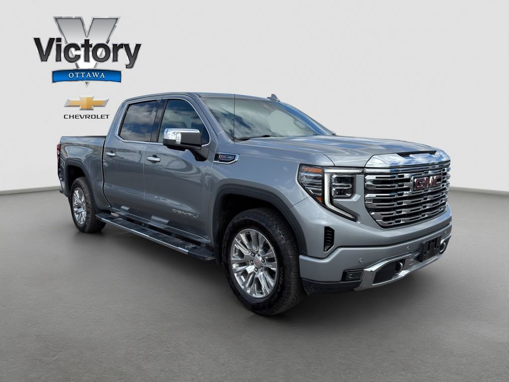 Used 2024 Silver GMC Denali image 8