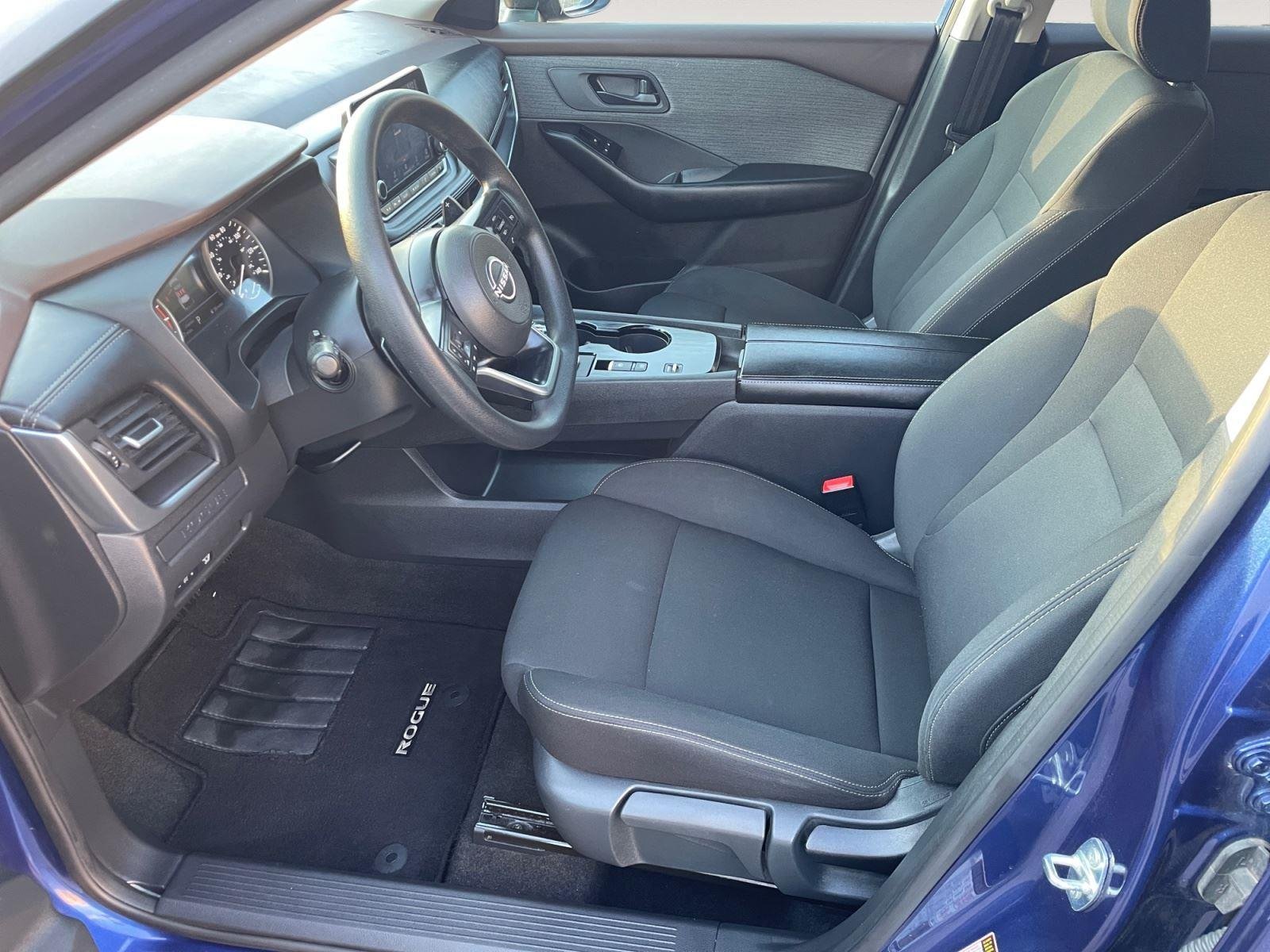 Used 2023 Caspian Blue Metallic Nissan S image 9