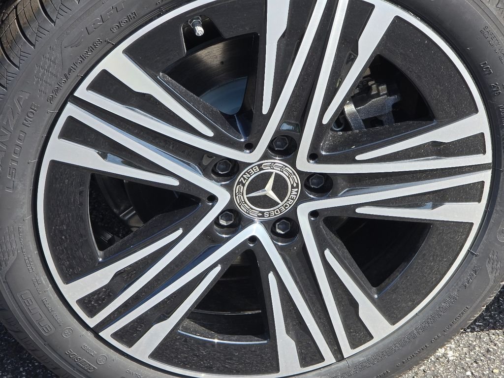 New 2027 Night Black Mercedes-Benz CLA 220 image 15