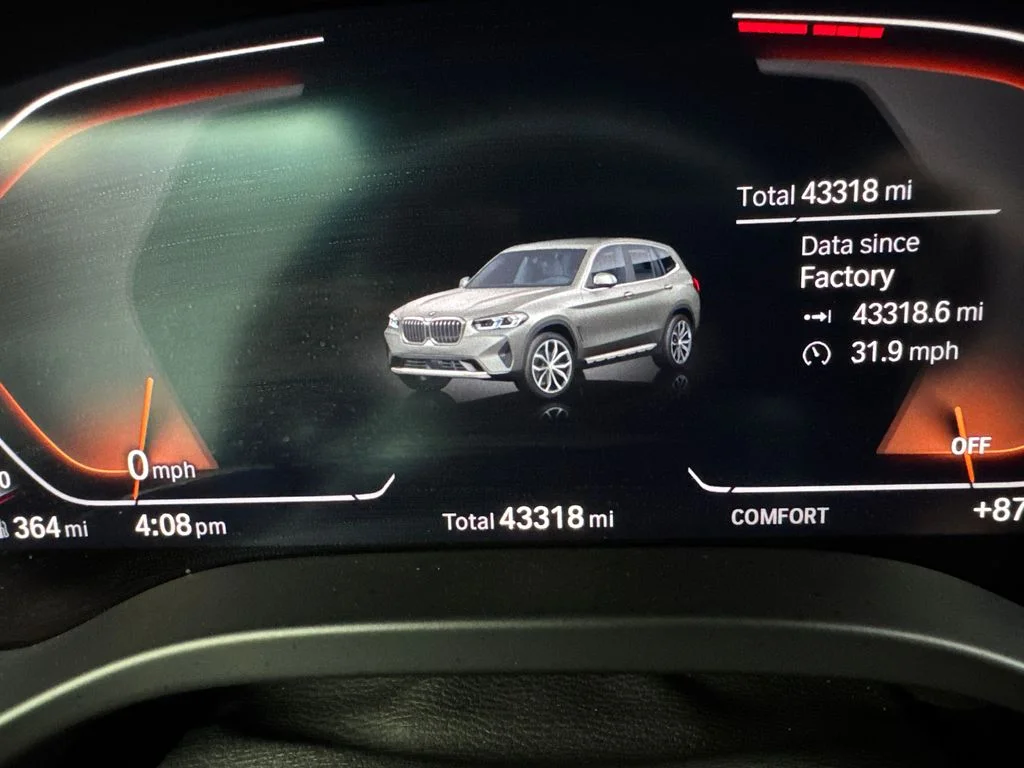 Used 2024 Gray BMW sDrive30i image 60