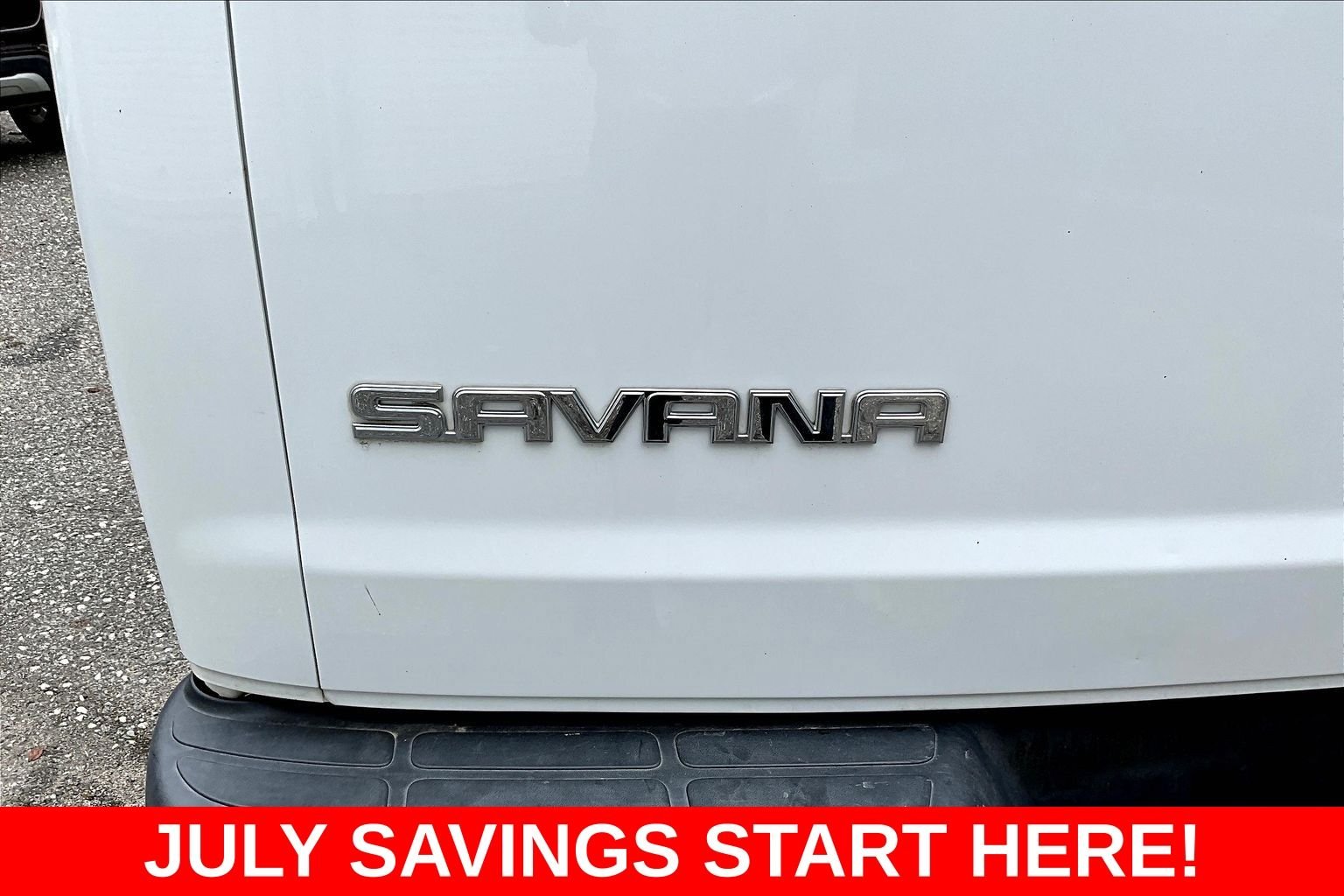 Used 2021 White GMC Work Van image 21