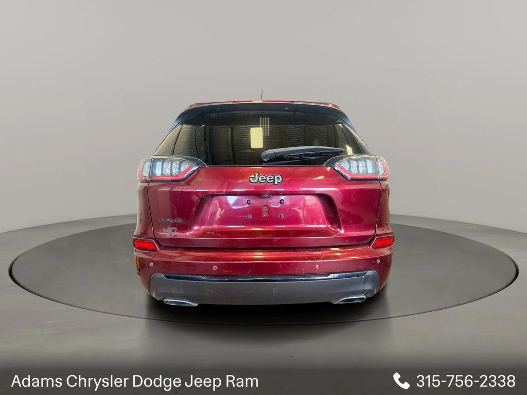 Used 2019 Red Jeep Limited image 7