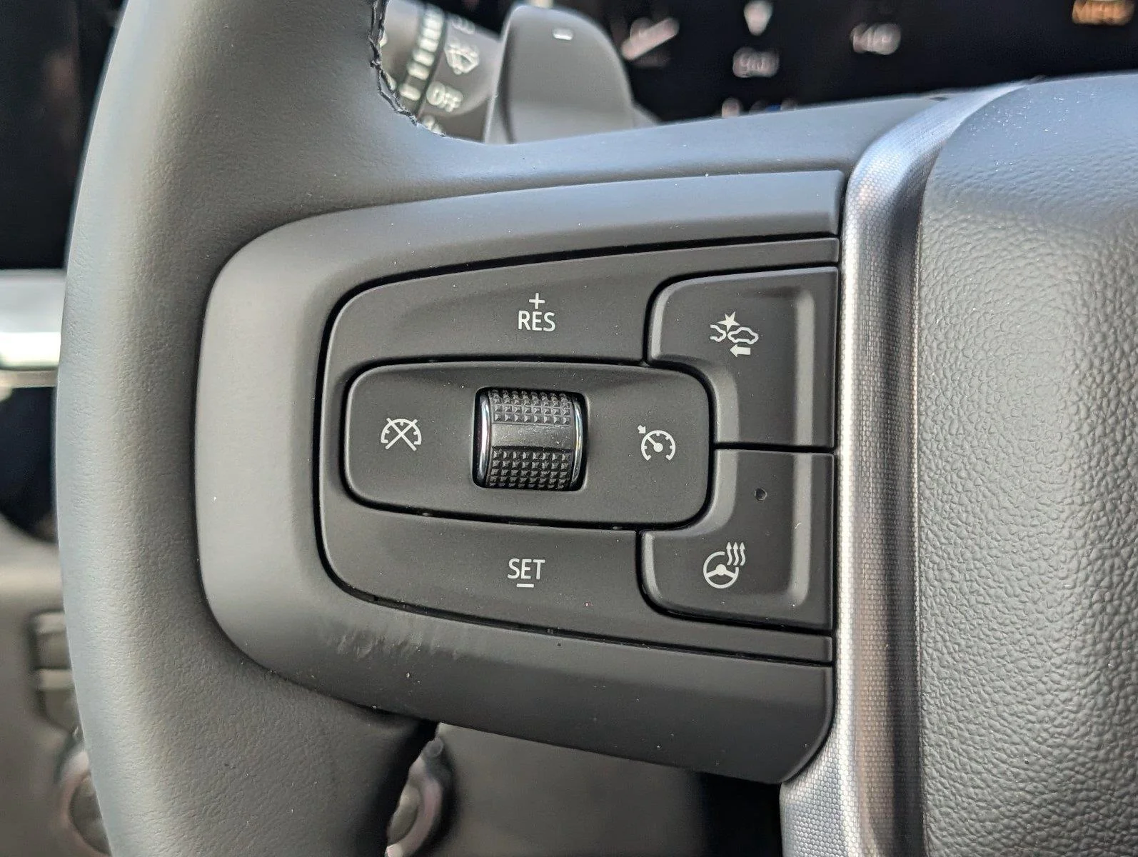 New 2026 Sterling Metallic GMC Elevation image 25