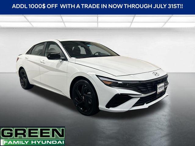 New 2026 White Hyundai SEL Sport image 11