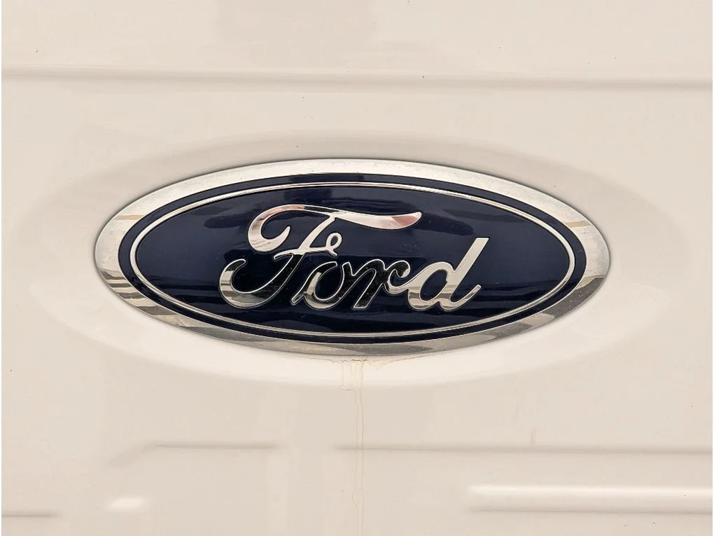 Used 2021 Oxford White Ford LARIAT image 5