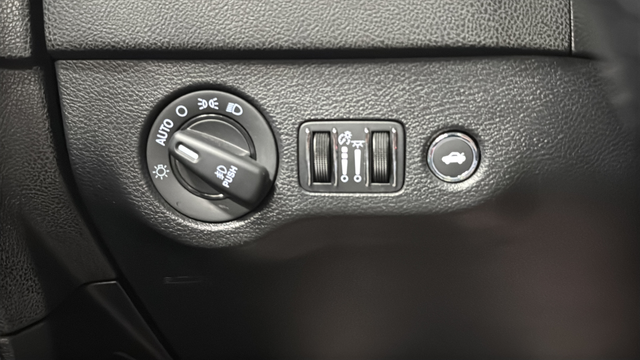 Used 2021 F8 Green Dodge R/T image 29