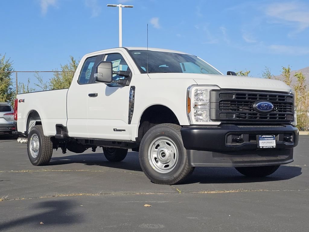 New 2026 Oxford White Ford XL image 2