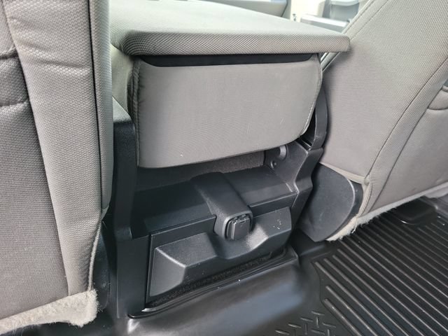 Used 2016 White Ford XL image 24