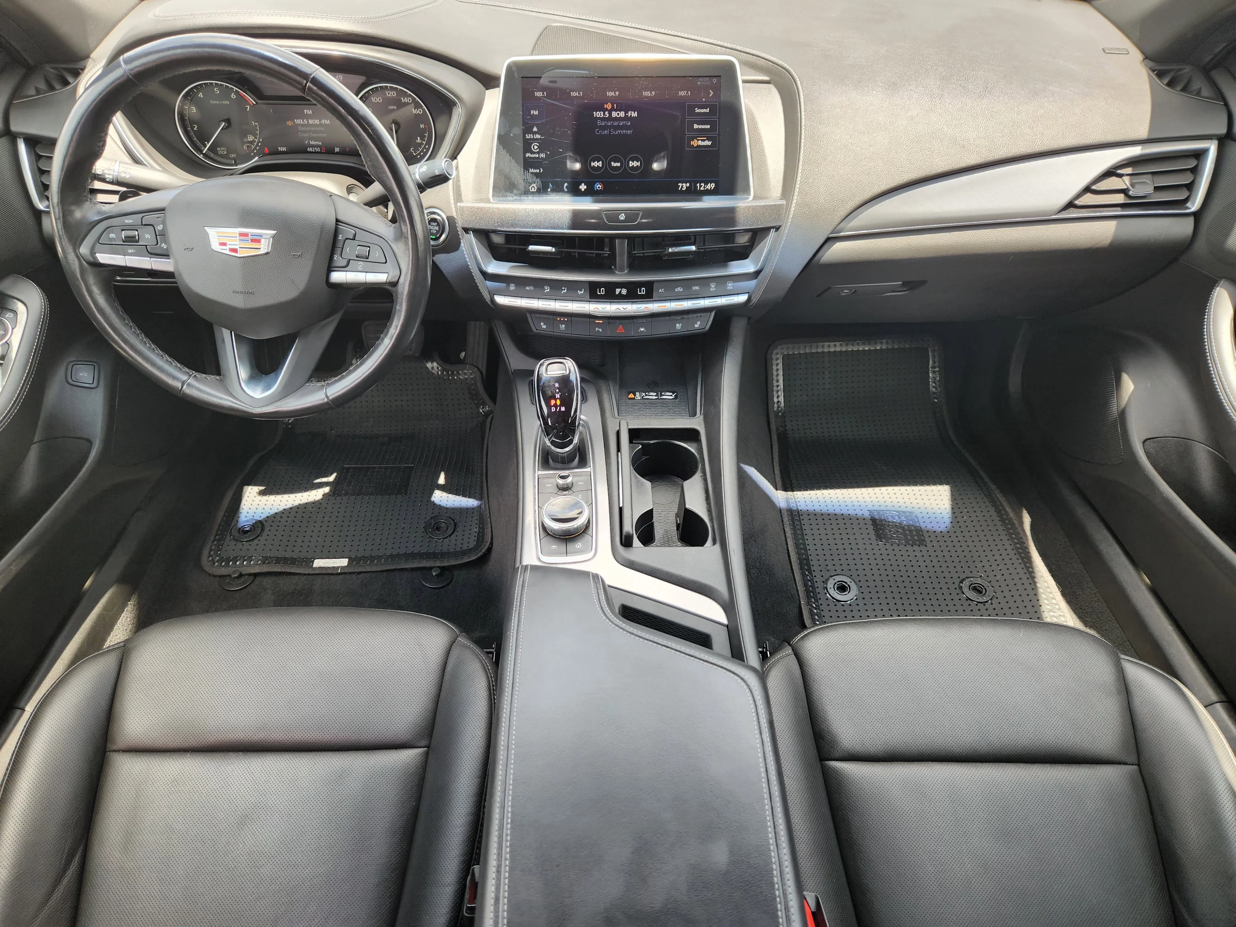 Used 2024 Argent Silver Metallic Cadillac Premium Luxury image 27