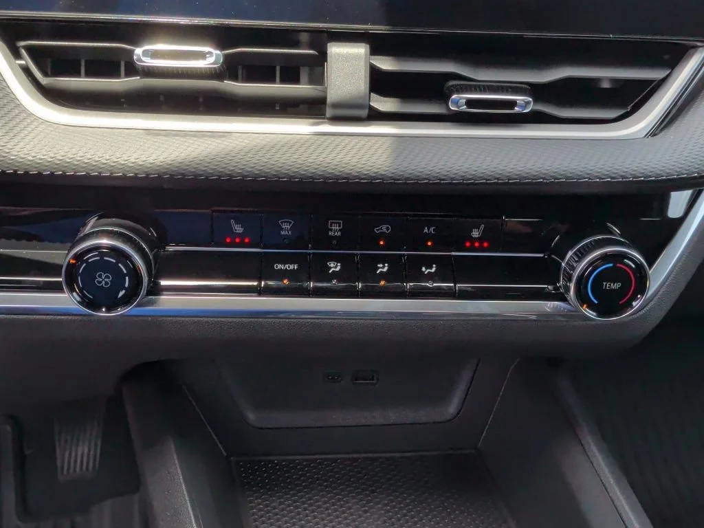 2026 Chevrolet Equinox LT - Photo 27