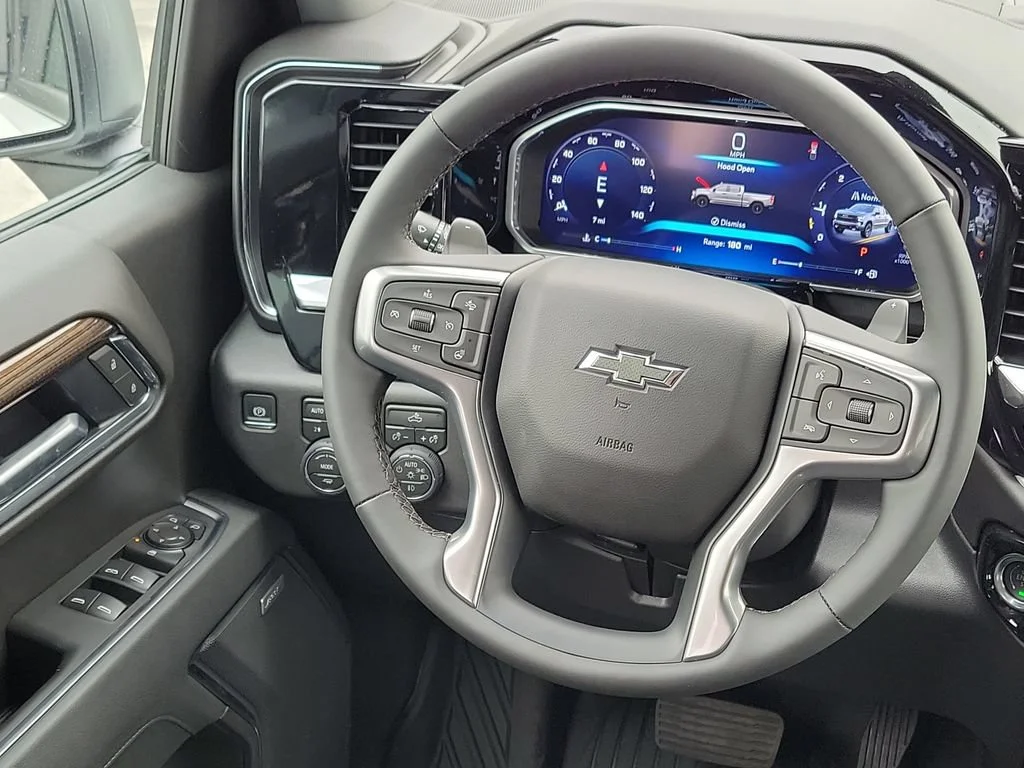 New 2026 Summit White Chevrolet LT Trail Boss image 21