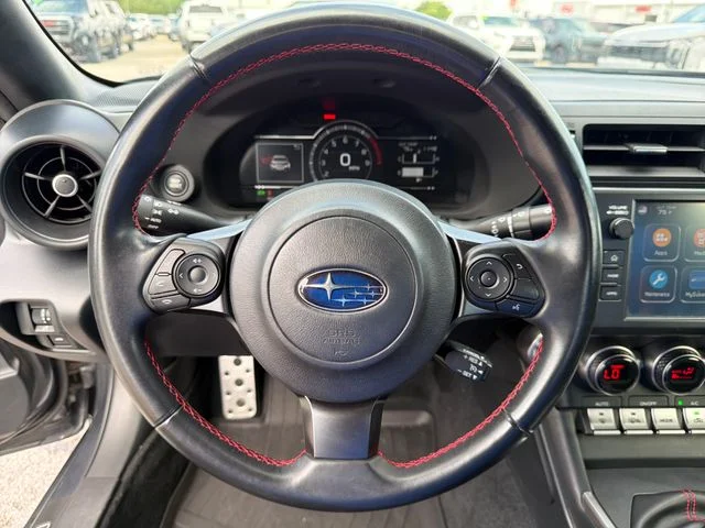 Used 2022 Gray Subaru Limited image 9