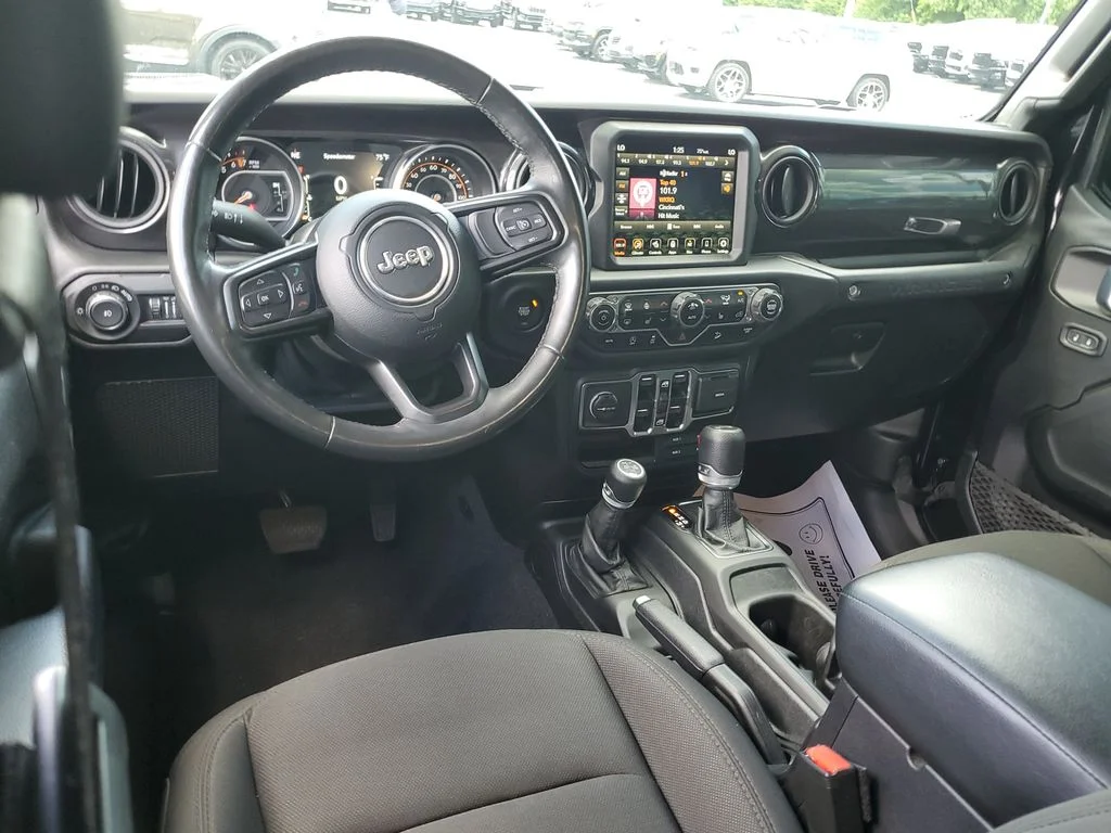 Used 2021 Black Jeep Unlimited Sport Altitude image 8