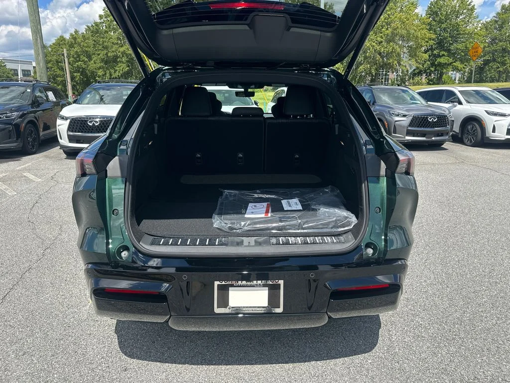 New 2027 DEEP EMERALD INFINITI Autograph AWD image 15