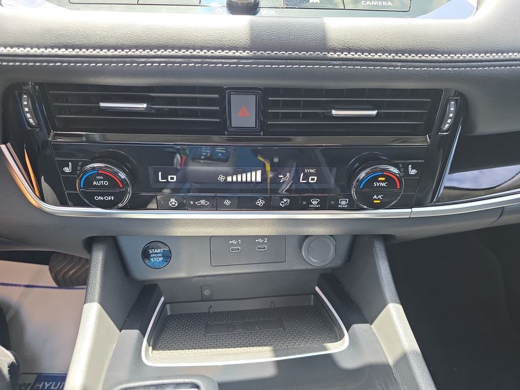 2024 Nissan Rogue SL - Photo 25