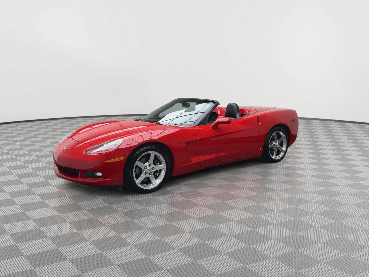 Used 2006 Victory Red Chevrolet  image 30
