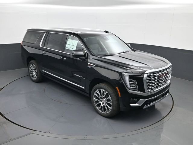 2026 GMC Yukon XL Denali - Photo 16
