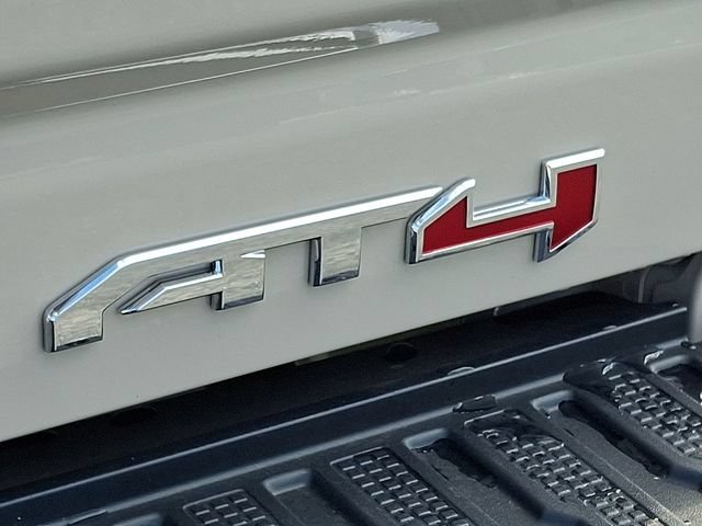 2026 GMC Sierra 2500HD AT4 - Photo 22