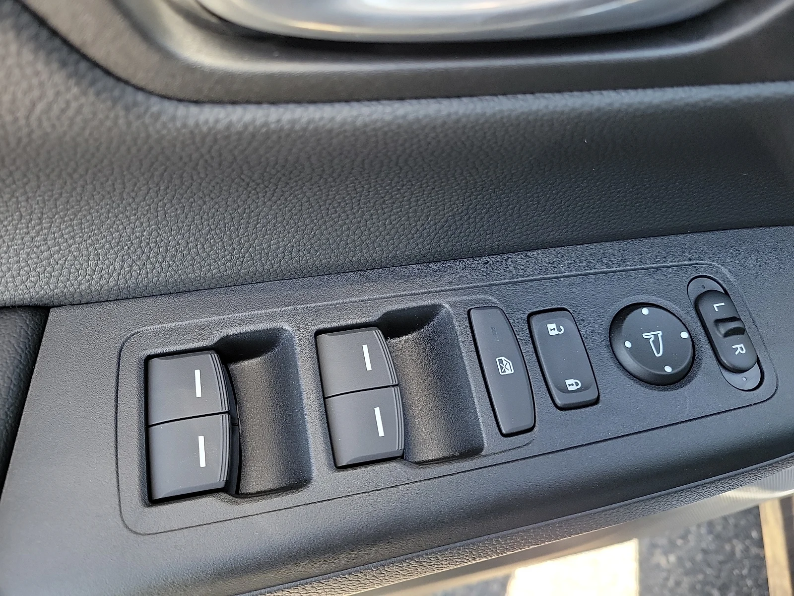 2026 Honda CR-V Sport-L - Photo 17