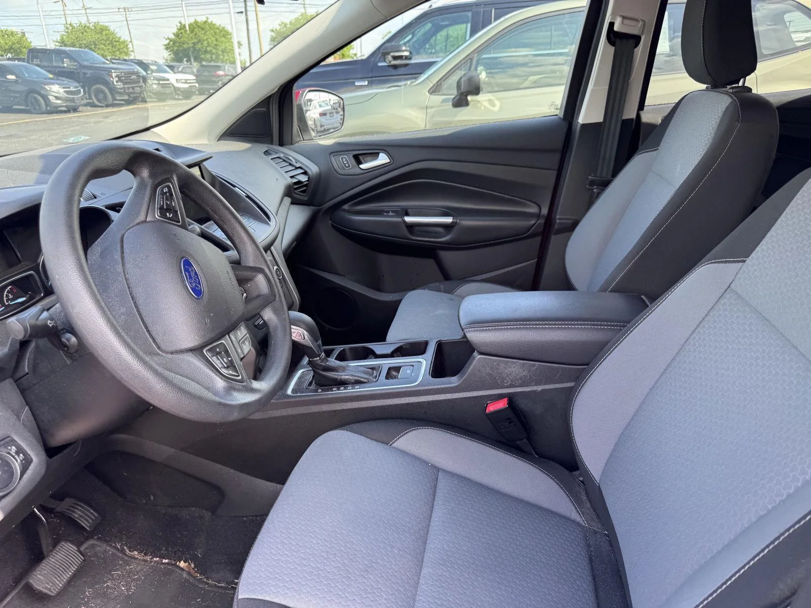 Used 2018 Ruby Red Metallic Tinted Clearcoat Ford SE image 7