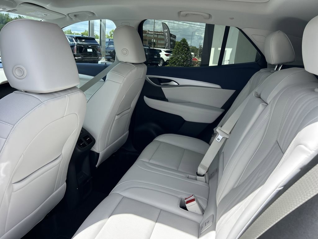 2026 Buick Envision Avenir - Photo 17