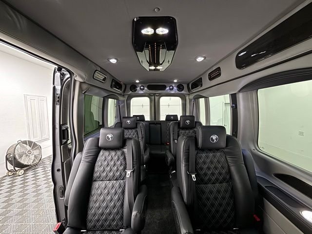 New 2026 Gray Ford Explorer Limited SE image 2