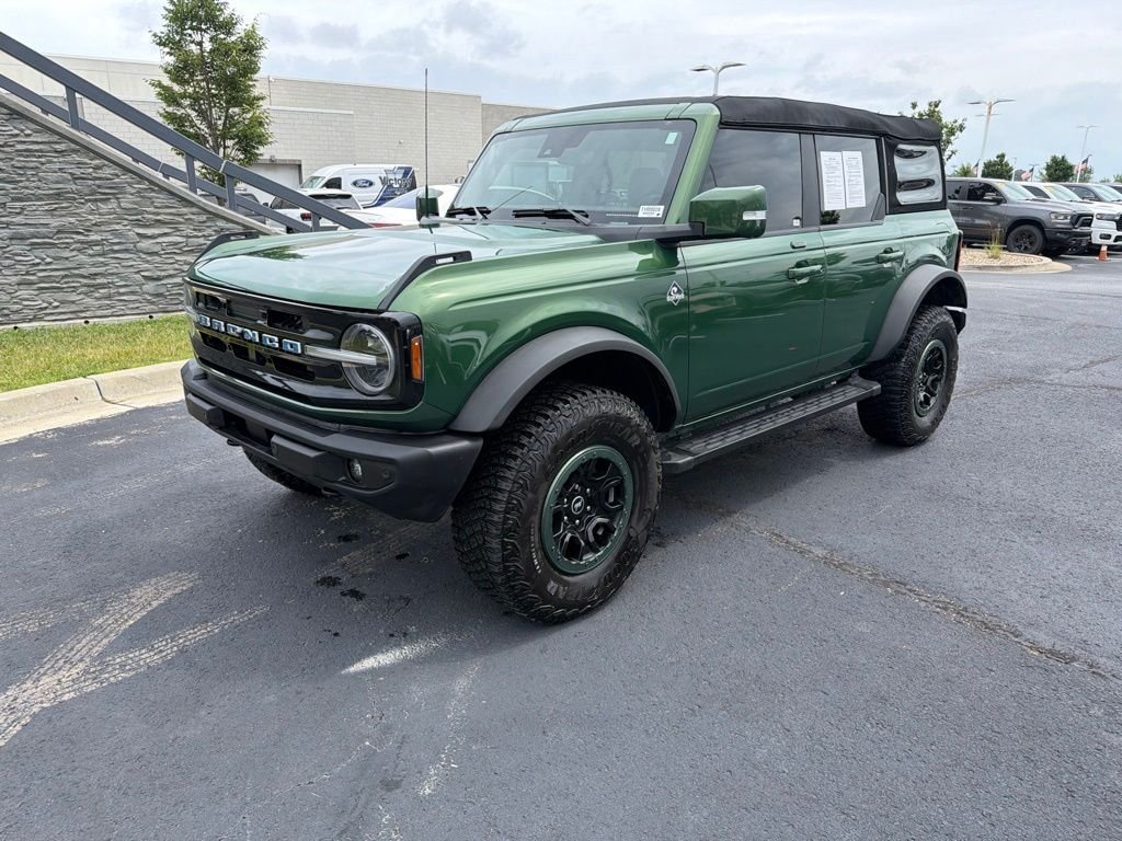 Used 2023 Green Ford Outer Banks image 3