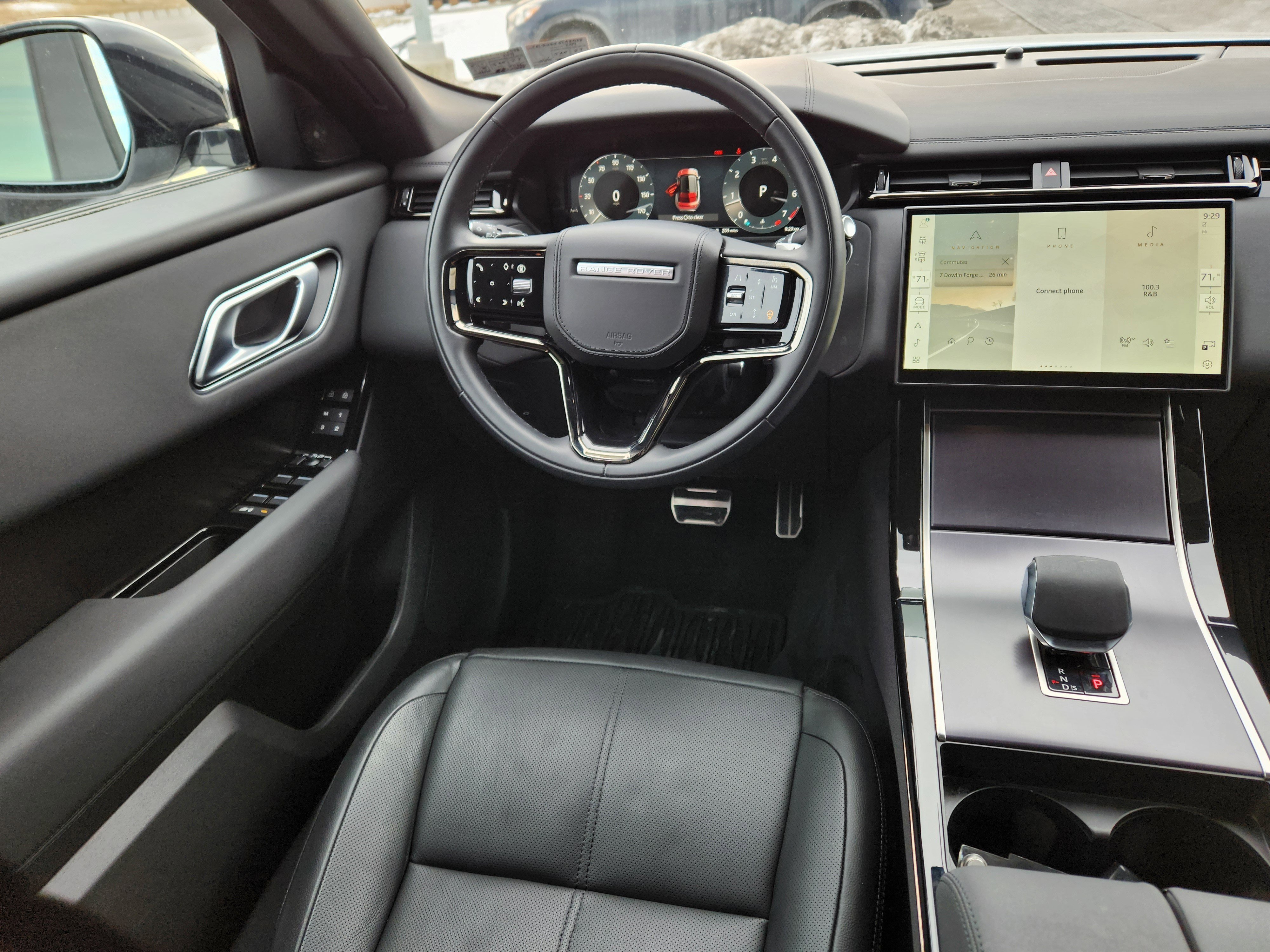 Certified Used 2026 Fuji White Land Rover Dynamic SE image 13