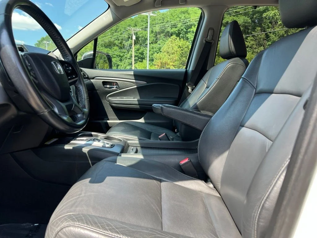 Used 2021 White Honda Special Edition image 19