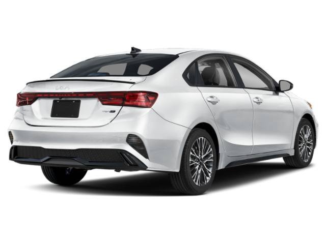 Used 2024 Snow White Pearl Kia GT-Line image 2