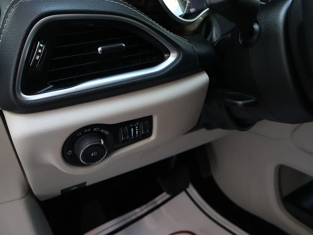 2024 Chrysler Pacifica Limited - Photo 27