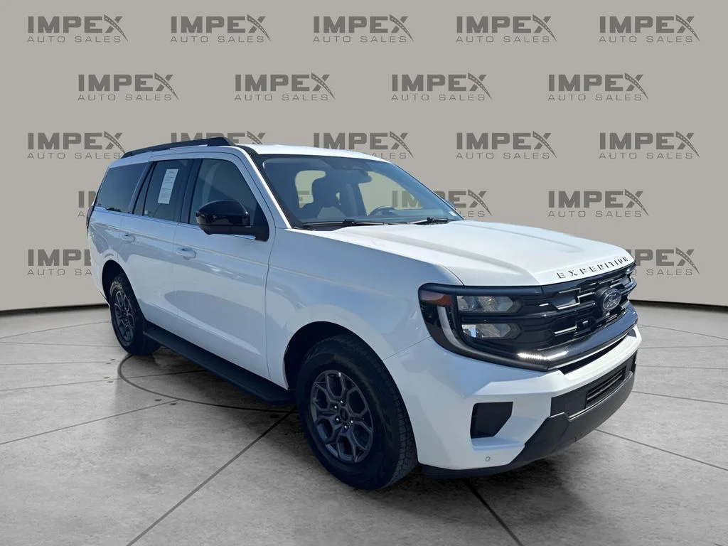 Used 2025 White Ford Active image 7