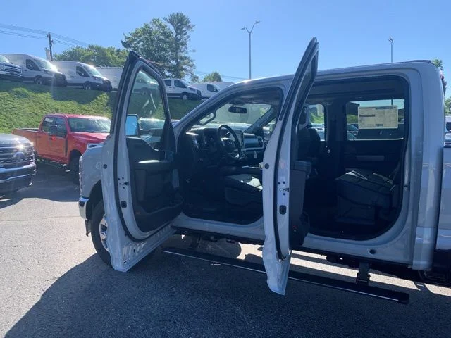 New 2026 White Ford F-250® Lariat® image 18