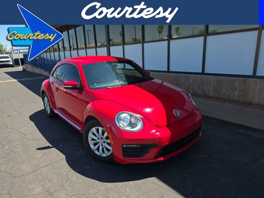 2019 Volkswagen Beetle 2.0T S Auto's photo