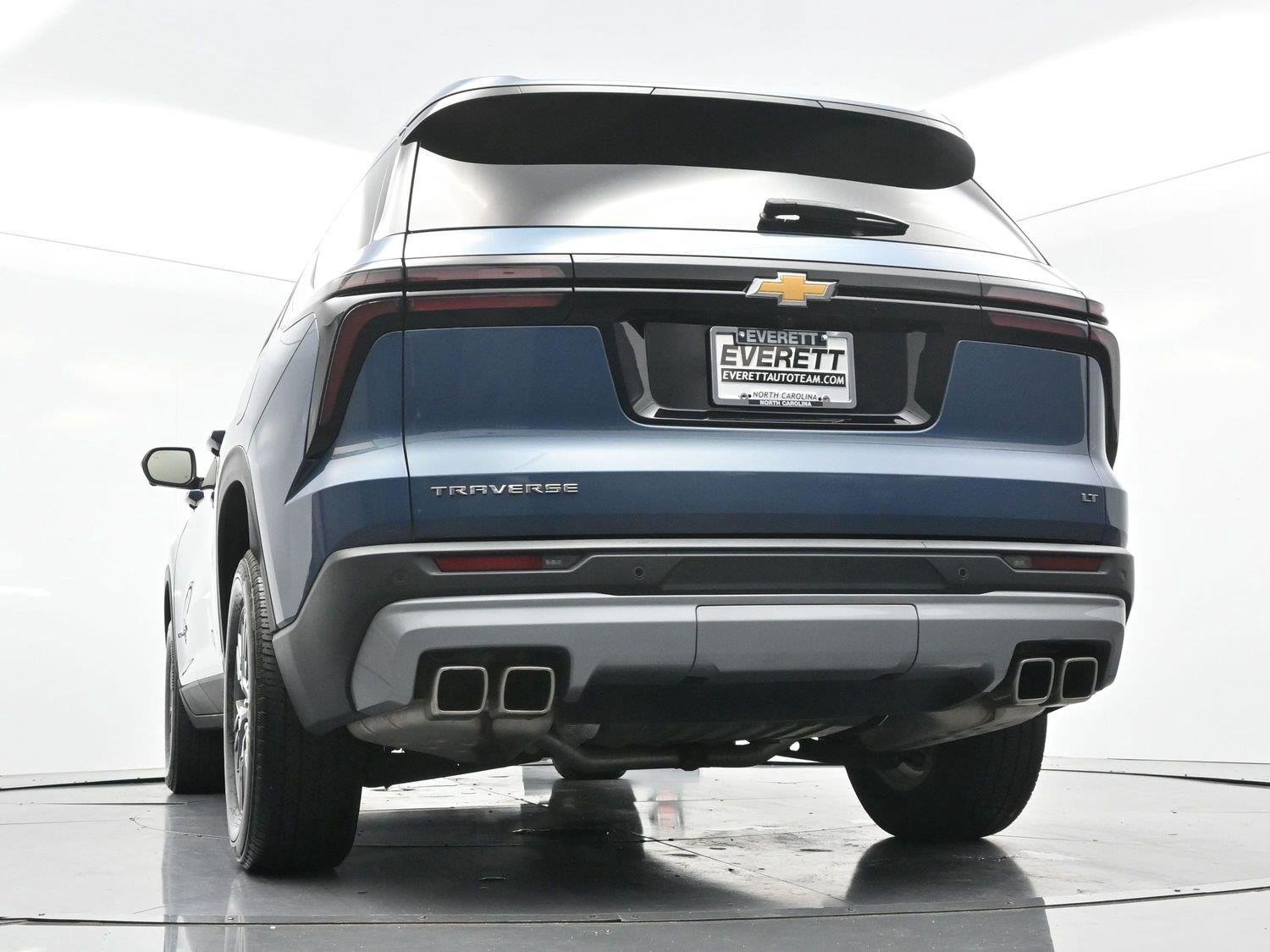 Used 2024 Lakeshore Blue Metallic Chevrolet LT image 45