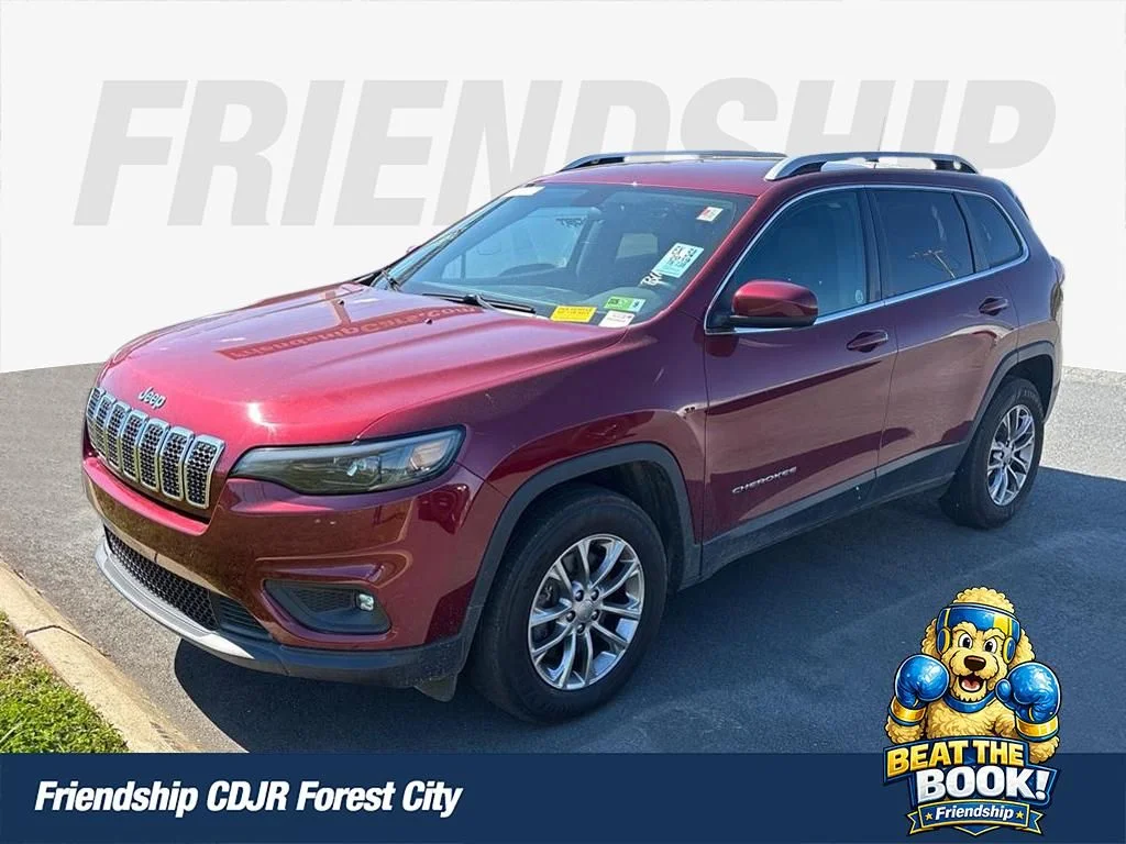 Used 2019 Red Jeep Latitude Plus image 1