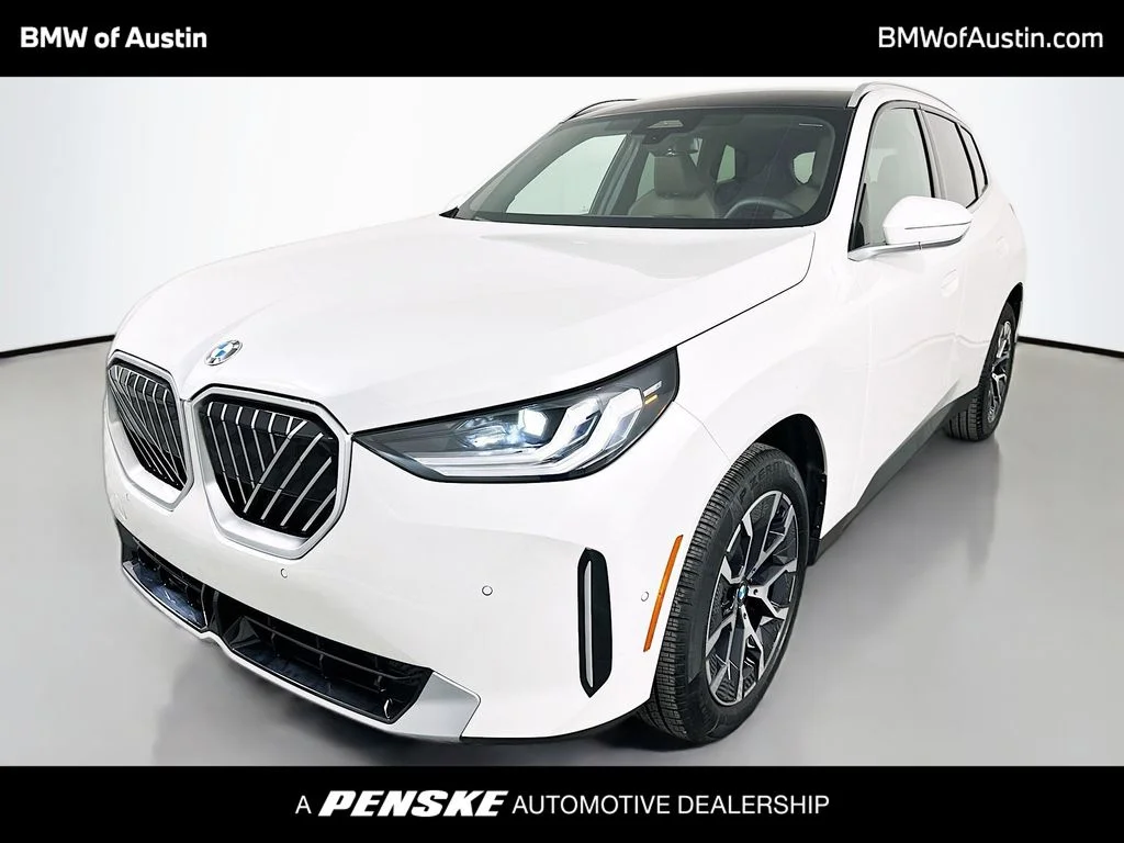 2025 BMW X3 30 XDRIVE's photo